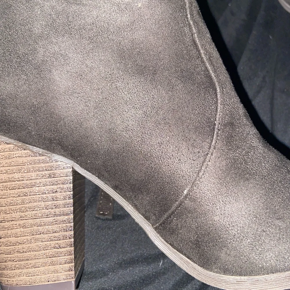 Journee Collection booties - Picture 3 of 5